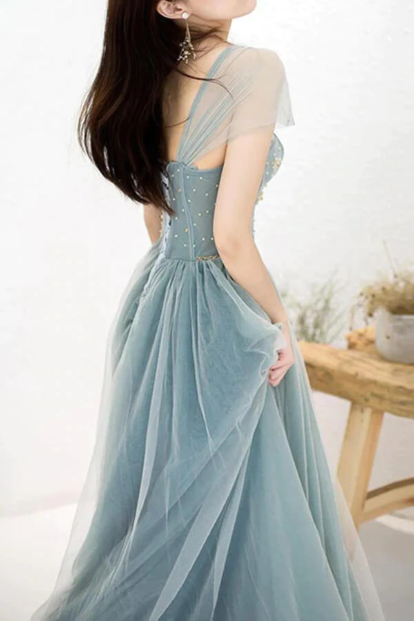Robe de bal longue en tulle à épaules dénudées et perles nv551