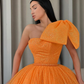 Bellasprom Ballkleid Orange Ballkleid Pailletten Mit Schleife Ein Schulter nv558