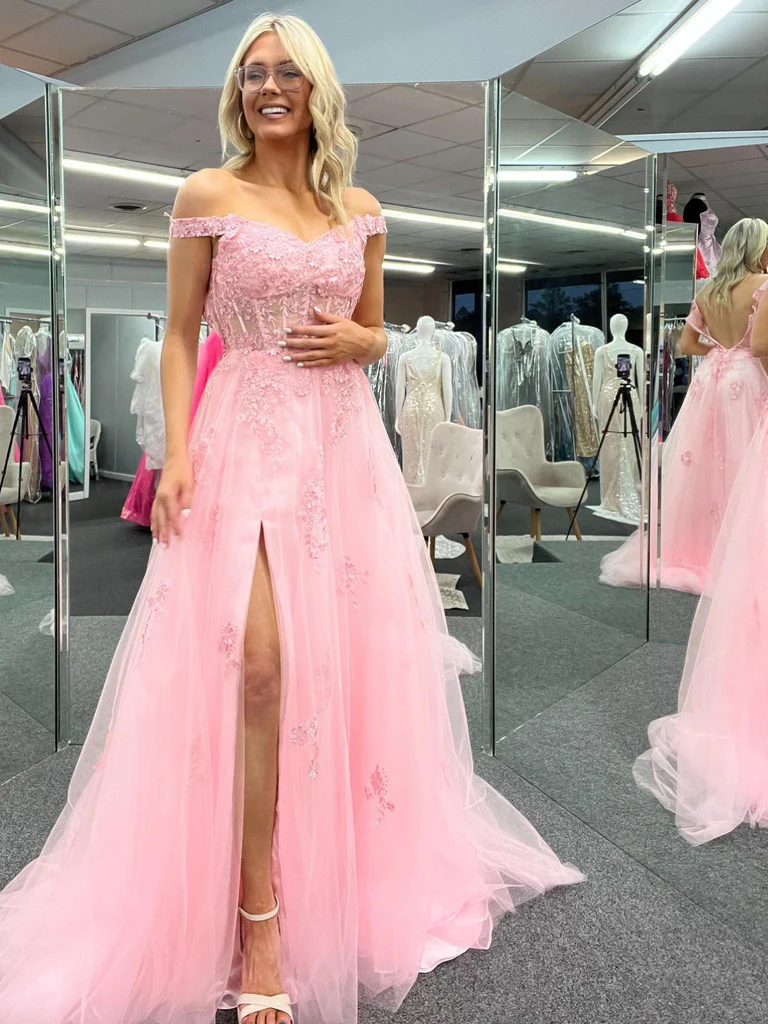 Schulterfreies langes Ballkleid aus rosa Spitze mit hohem Schlitz, formelle Kleider aus rosa Spitze, schulterfreies Abendkleid aus rosa Spitze nv1047